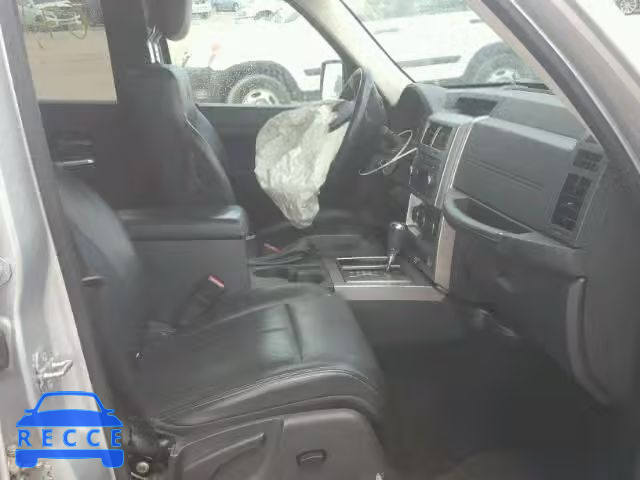 2010 JEEP LIBERTY LI 1J4PP5GK1AW110675 image 4