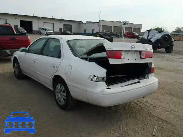 2001 TOYOTA CAMRY 4T1BG22K01U831096 image 2