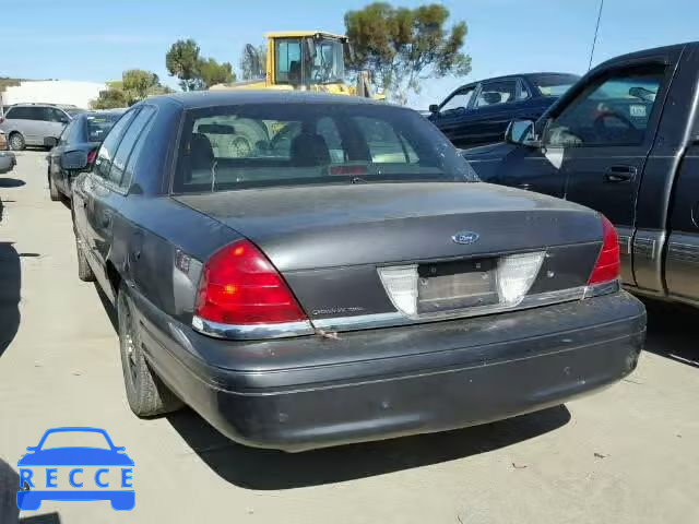 2005 FORD CROWN VICT 2FAFP73W05X121642 image 2