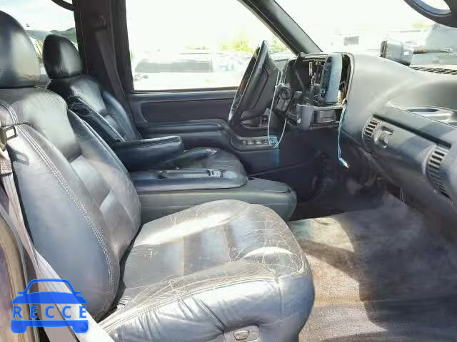 1996 GMC YUKON 1GKEK13R4TJ735972 image 4