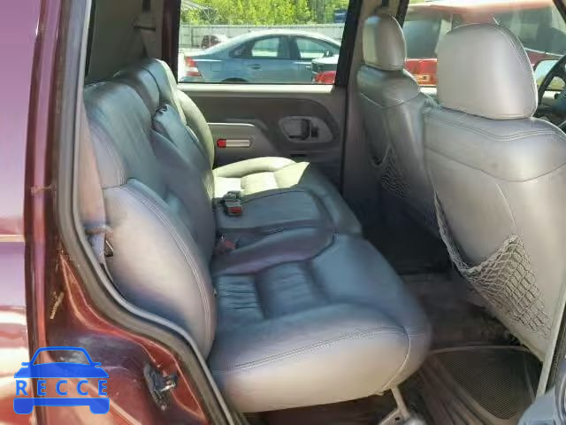 1998 CHEVROLET TAHOE C150 1GNEC13R8WJ328452 image 5