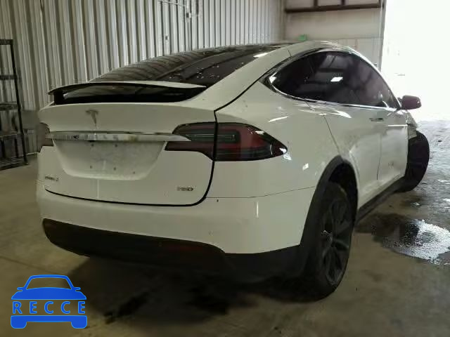 2016 TESLA MODEL X 5YJXCBE23GF012103 Bild 3