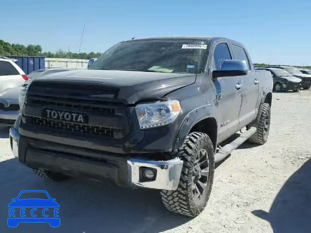 2017 TOYOTA TUNDRA CREWMAX 5TFFW5F17HX214797 Bild 1