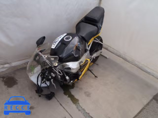 2002 SUZUKI GSX-R600 JS1GN7BA122103282 image 1