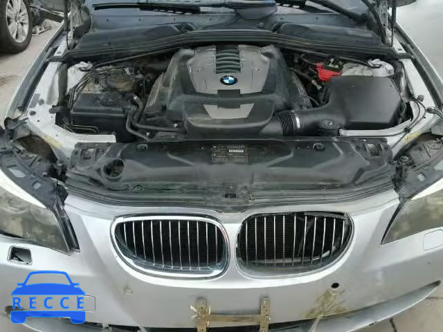 2007 BMW 550I WBANB535X7CN93537 зображення 6