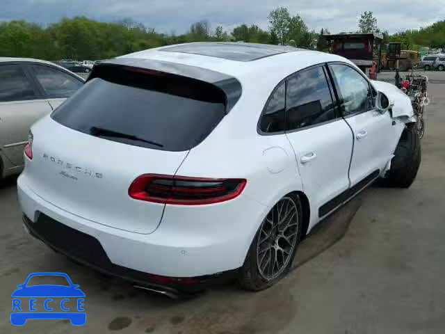 2017 PORSCHE MACAN WP1AA2A51HLB09244 image 3