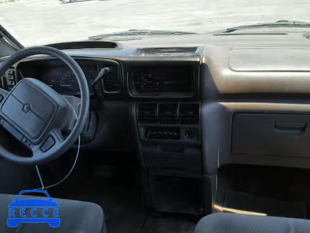 1995 PLYMOUTH VOYAGER SE 2P4GH4538SR254206 image 8