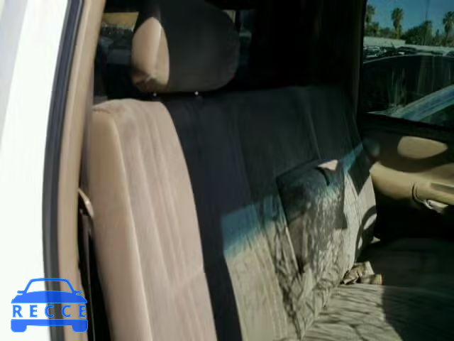 2000 TOYOTA TUNDRA 5TBJN3213YS095331 image 5