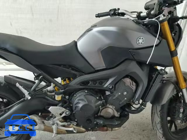 2015 YAMAHA FZ09 JYARN33E4FA007095 Bild 6