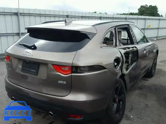 2017 JAGUAR F-PACE PRE SADCK2BV9HA083370 image 3