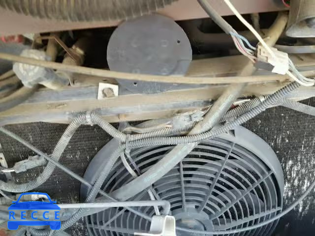 1995 CHEVROLET P30 1GBJP37N0S3325322 image 6