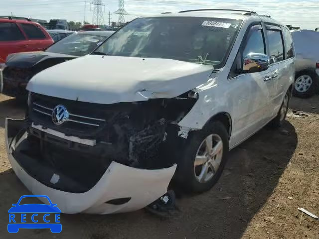 2010 VOLKSWAGEN ROUTAN SEL 2V4RW6DX5AR189273 image 1