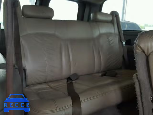 2001 CHEVROLET C2500 SUBU 3GNGC26U91G120654 image 8