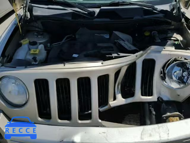 2010 JEEP PATRIOT LI 1J4NF4GBXAD522612 image 6