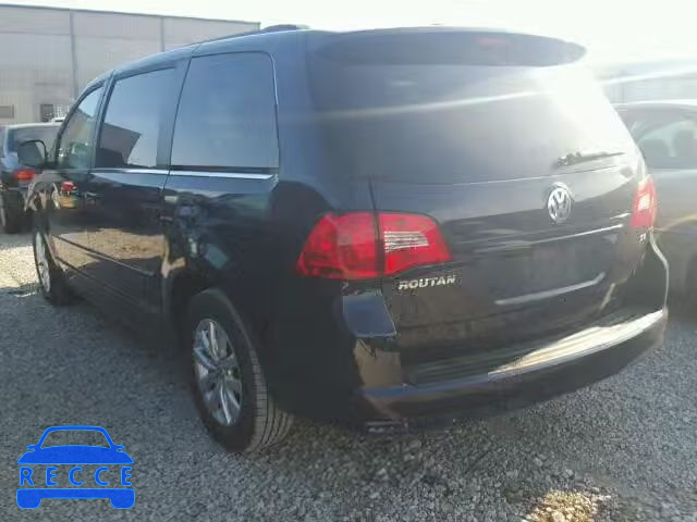 2014 VOLKSWAGEN ROUTAN SE 2C4RVABGXER134942 image 2