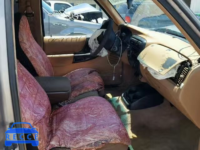 1996 MAZDA B4000 CAB 4F4DR17X1TTM10901 зображення 4