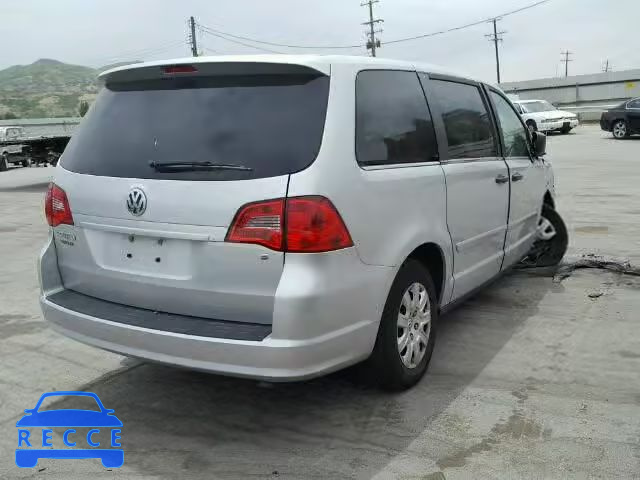 2010 VOLKSWAGEN ROUTAN S 2V4RW4D16AR360676 image 3