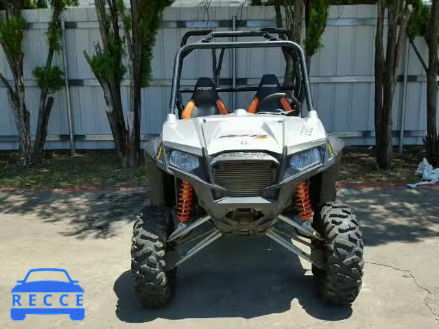 2014 POLARIS RZR S 800 4XAVE7EAXEF272228 Bild 2