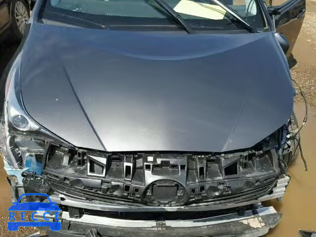 2017 TOYOTA PRIUS JTDKBRFU8H3546363 image 6