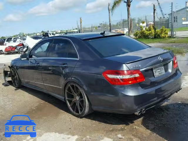 2010 MERCEDES-BENZ E550 WDDHF7CB9AA034382 image 2