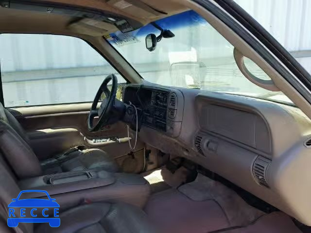 1998 GMC K1500 SUBU 1GKFK16R0WJ721569 image 4