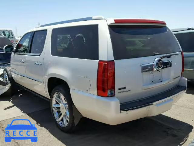 2011 CADILLAC ESCALADE E 1GYS4KEF1BR247106 image 2