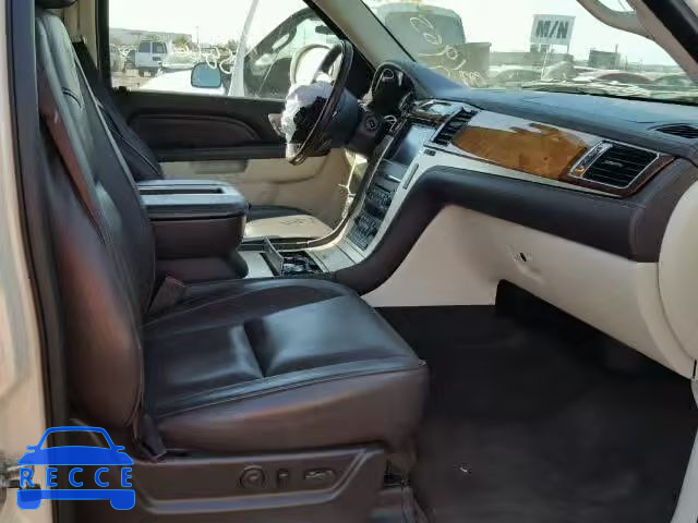 2011 CADILLAC ESCALADE E 1GYS4KEF1BR247106 image 4