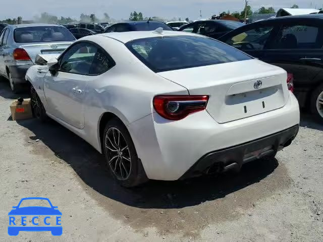 2017 TOYOTA 86 JF1ZNAA1XH8700245 Bild 2