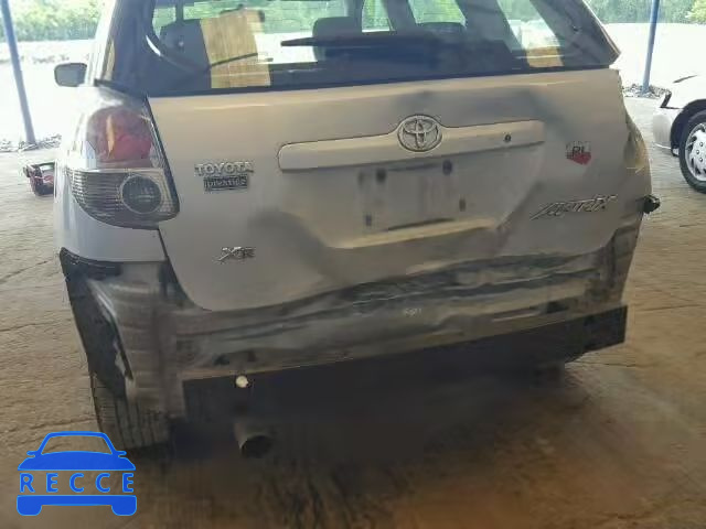 2005 TOYOTA MATRIX 2T1KR32E05C391494 image 8