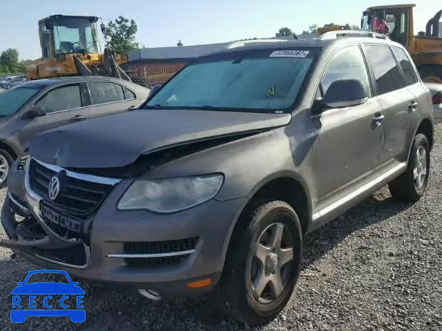 2009 VOLKSWAGEN TOUAREG 2 WVGBE77L49D004511 Bild 1