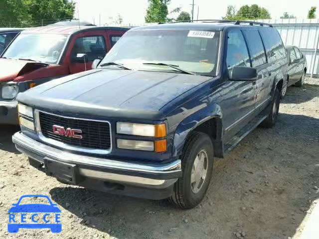 1998 GMC K1500 SUBU 3GKFK16R4WG503605 Bild 1