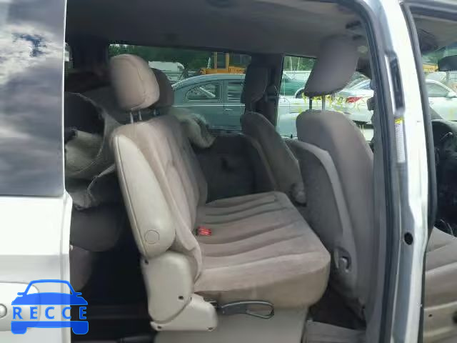 2001 CHRYSLER VOYAGER LX 1C8GJ45351B131693 image 5