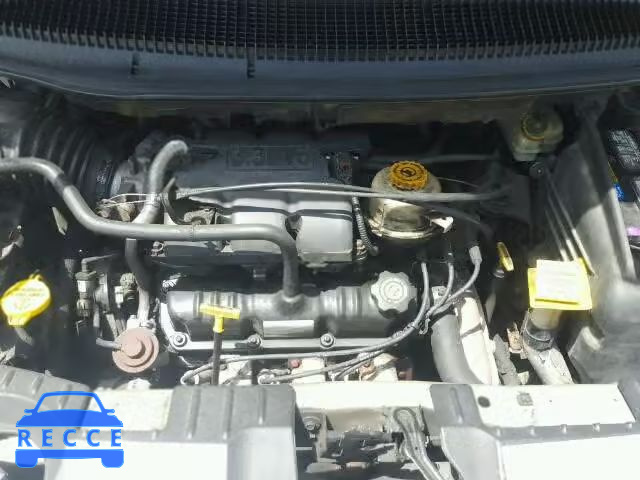 2001 CHRYSLER VOYAGER LX 1C8GJ45351B131693 image 6