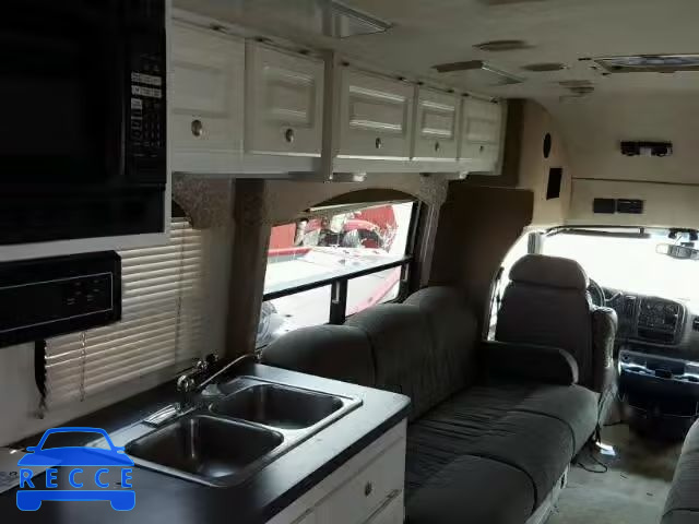 2000 CHEVROLET MOTORHOME 1GBJG31JXY1273577 Bild 5