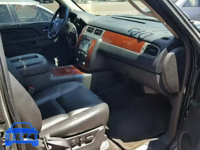 2013 CHEVROLET TAHOE LTZ 1GNSCCE0XDR128345 зображення 4