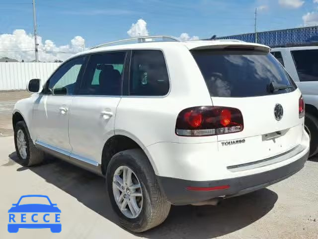 2009 VOLKSWAGEN TOUAREG 2 WVGBE77L69D023416 Bild 2