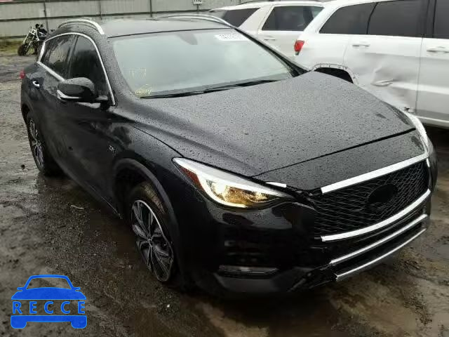 2017 INFINITI QX30 BASE SJKCH5CR9HA026760 image 0