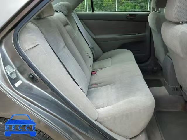 2002 TOYOTA CAMRY JTDBE32K720023711 image 5