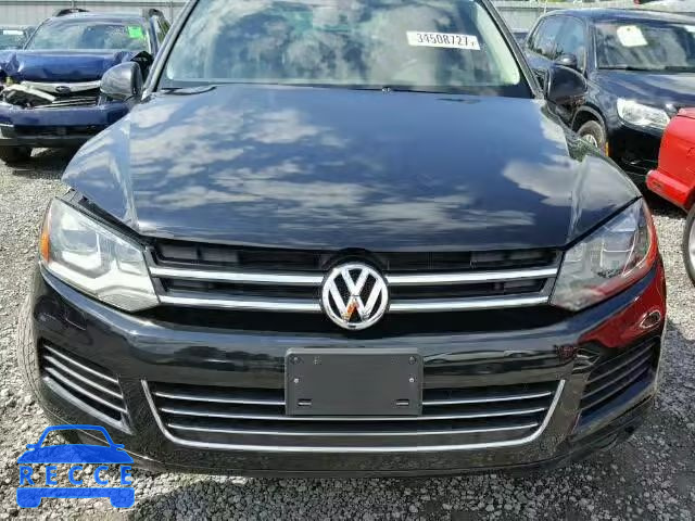 2011 VOLKSWAGEN TOUAREG V6 WVGFF9BP2BD005487 image 6