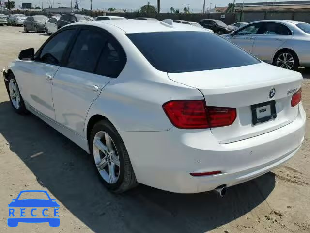 2014 BMW 328D WBA3D3C54EK156982 Bild 2