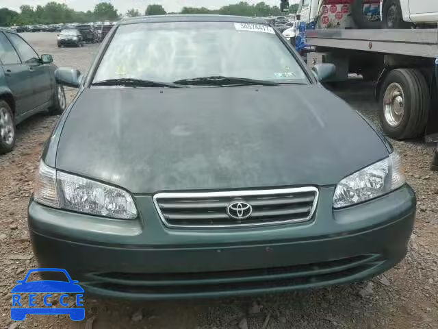 2001 TOYOTA CAMRY 4T1BG22K01U816596 image 8