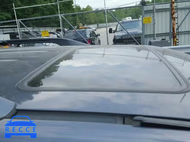 2004 LEXUS LX 470 JTJHT00W443539821 image 8