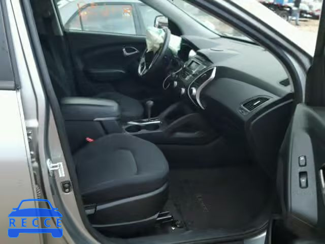 2012 HYUNDAI TUCSON GL KM8JT3AB1CU489207 image 5