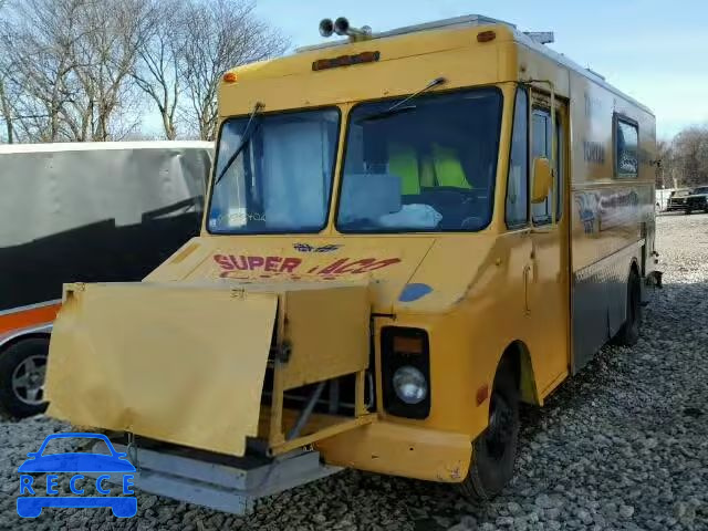 1984 CHEVROLET P30 1GCHP32M6E3304102 image 1