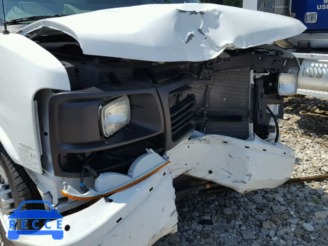 2017 GMC SAVANA CUT 1GDY7RFF4H1900836 image 8