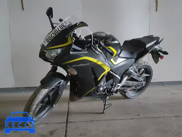 2015 HONDA CBR300 R MLHNC5107F5101781 зображення 1