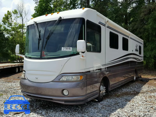 2000 FREIGHTLINER CHASSIS X 4UZ6XJCA1YCG87823 image 1