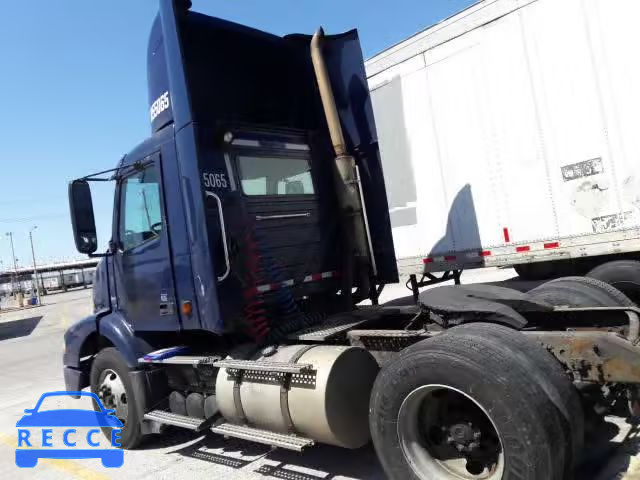 2005 VOLVO VN VNM 4V4M19GF55N383560 зображення 3