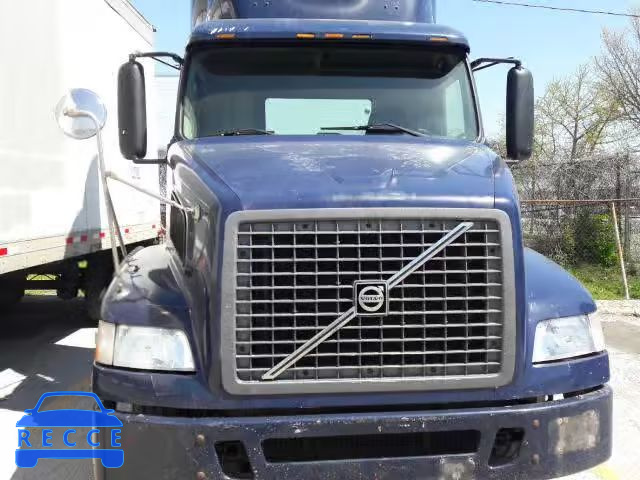 2005 VOLVO VN VNM 4V4M19GF55N383560 зображення 4