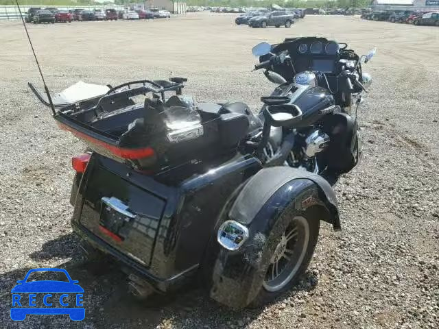 2016 HARLEY-DAVIDSON FLHTCUTG T 1HD1MAL18GB861376 Bild 3
